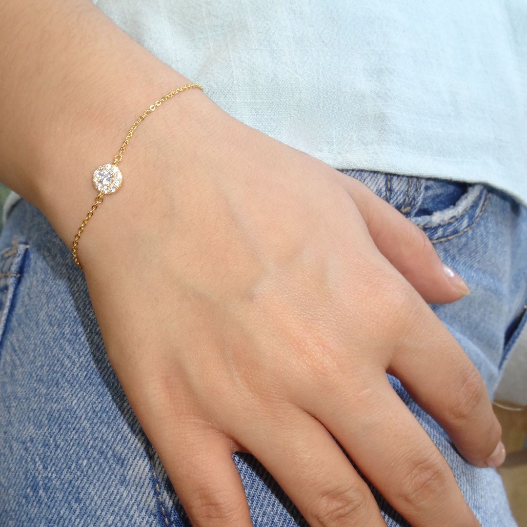 Pulsera dorada delgadita con bola con zirconias