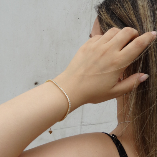 Pulsera Dorada con Zirconia