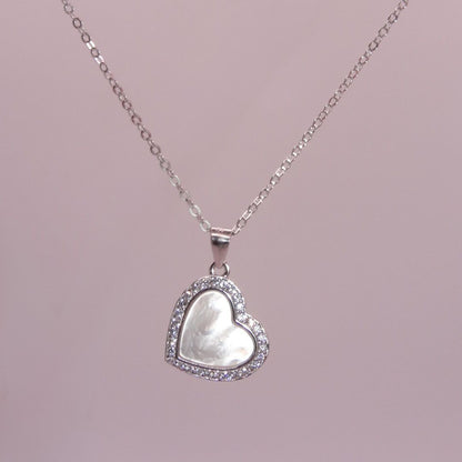 Collar corazón perla madre con zirconias