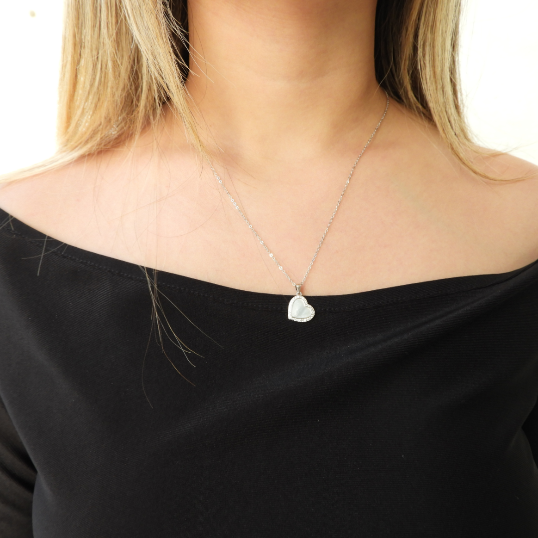 Collar corazón perla madre con zirconias